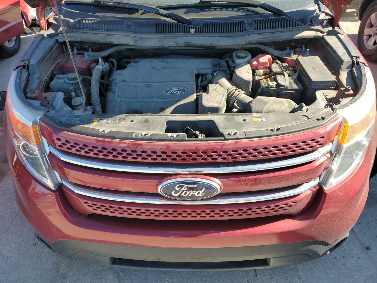 2014 Ford Explorer - Image 13
