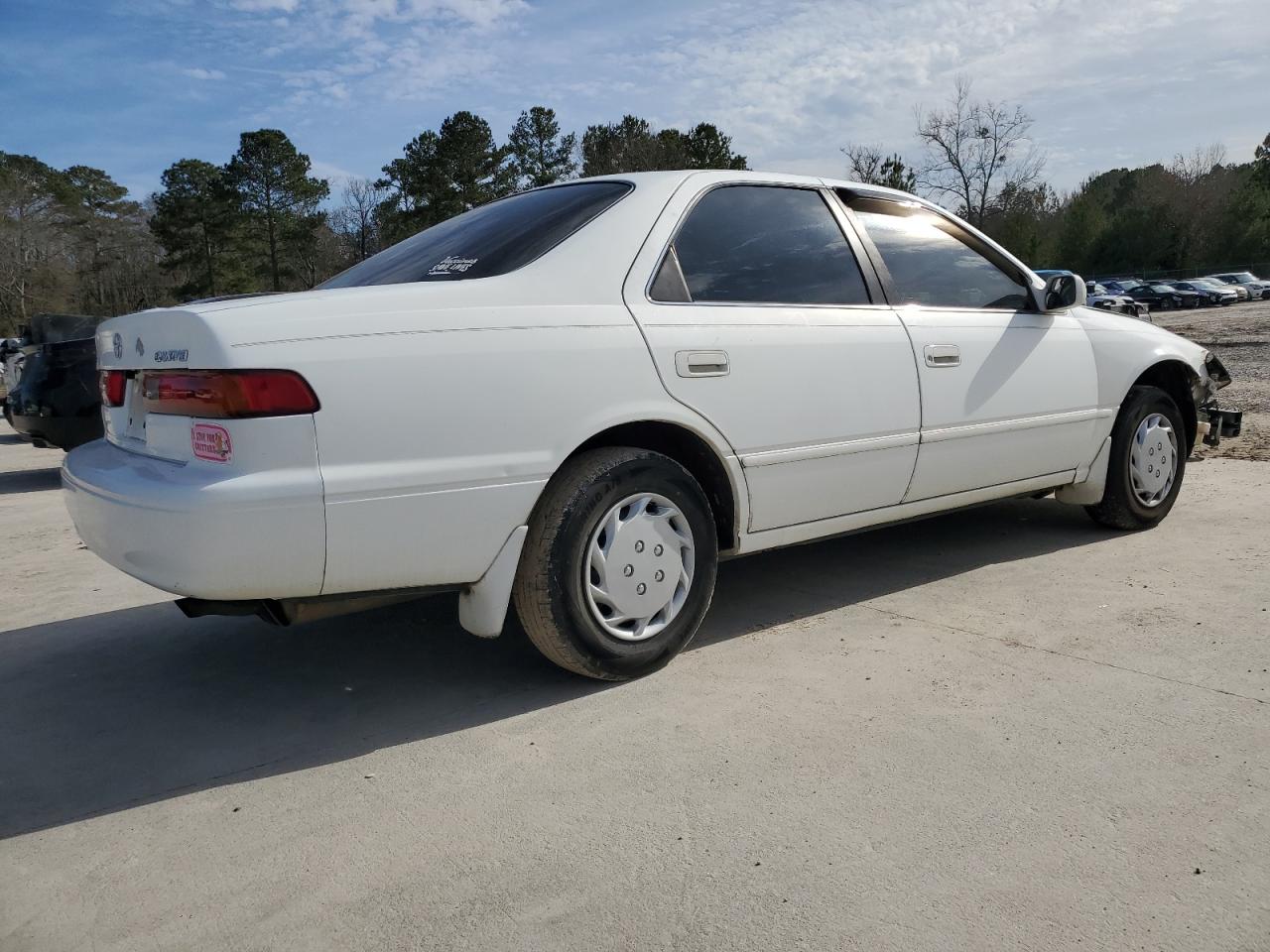 1999 Toyota Camry - Image 3