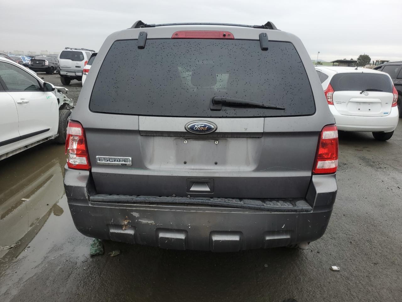 2011 Ford Escape - Image 6