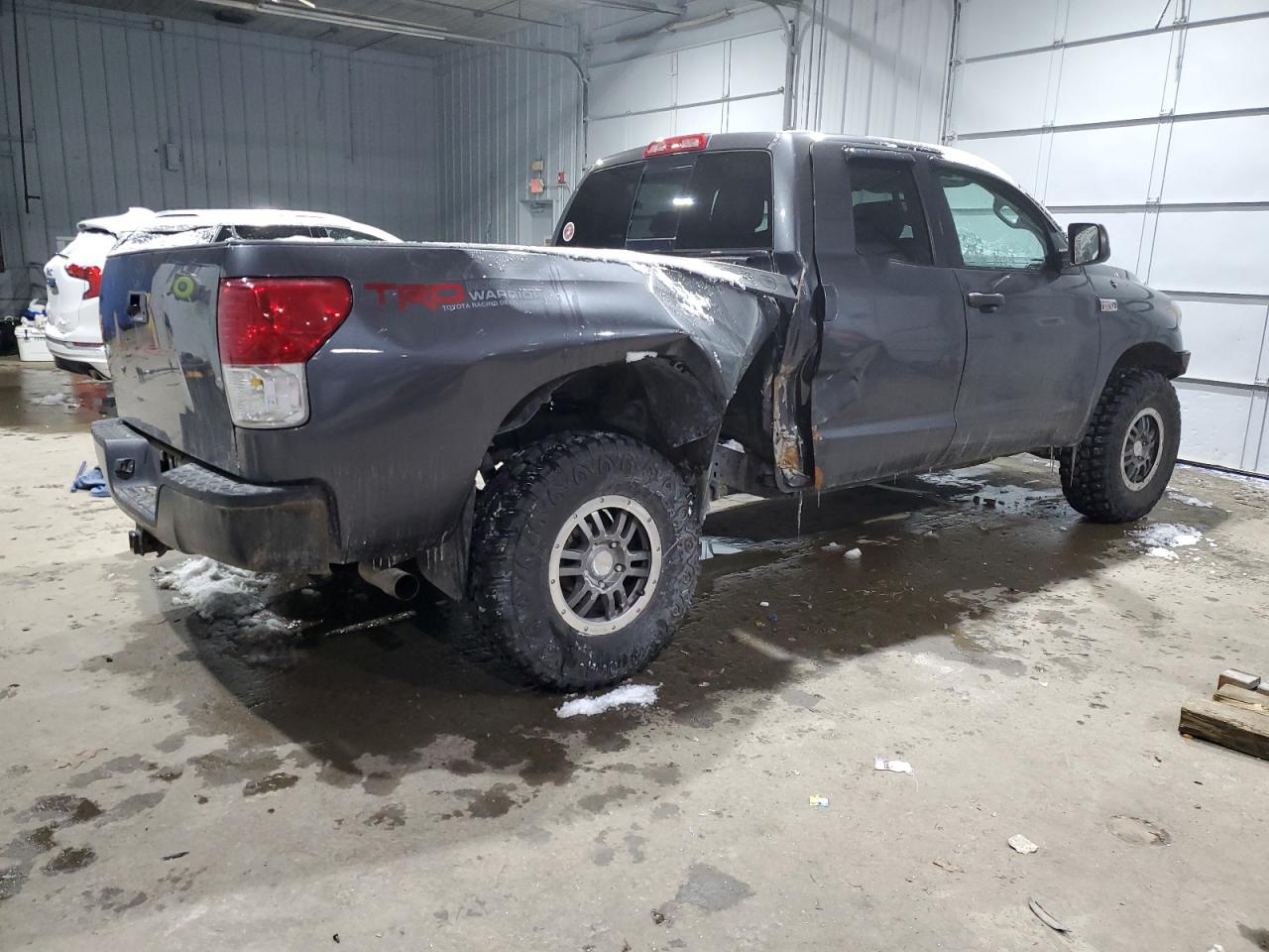 2011 Toyota Tundra - Image 3