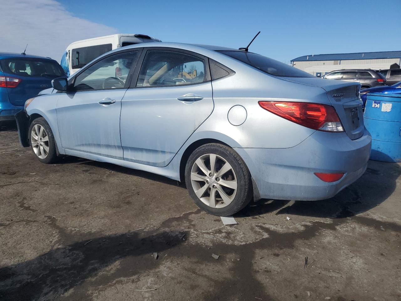 2013 Hyundai Accent - Image 2