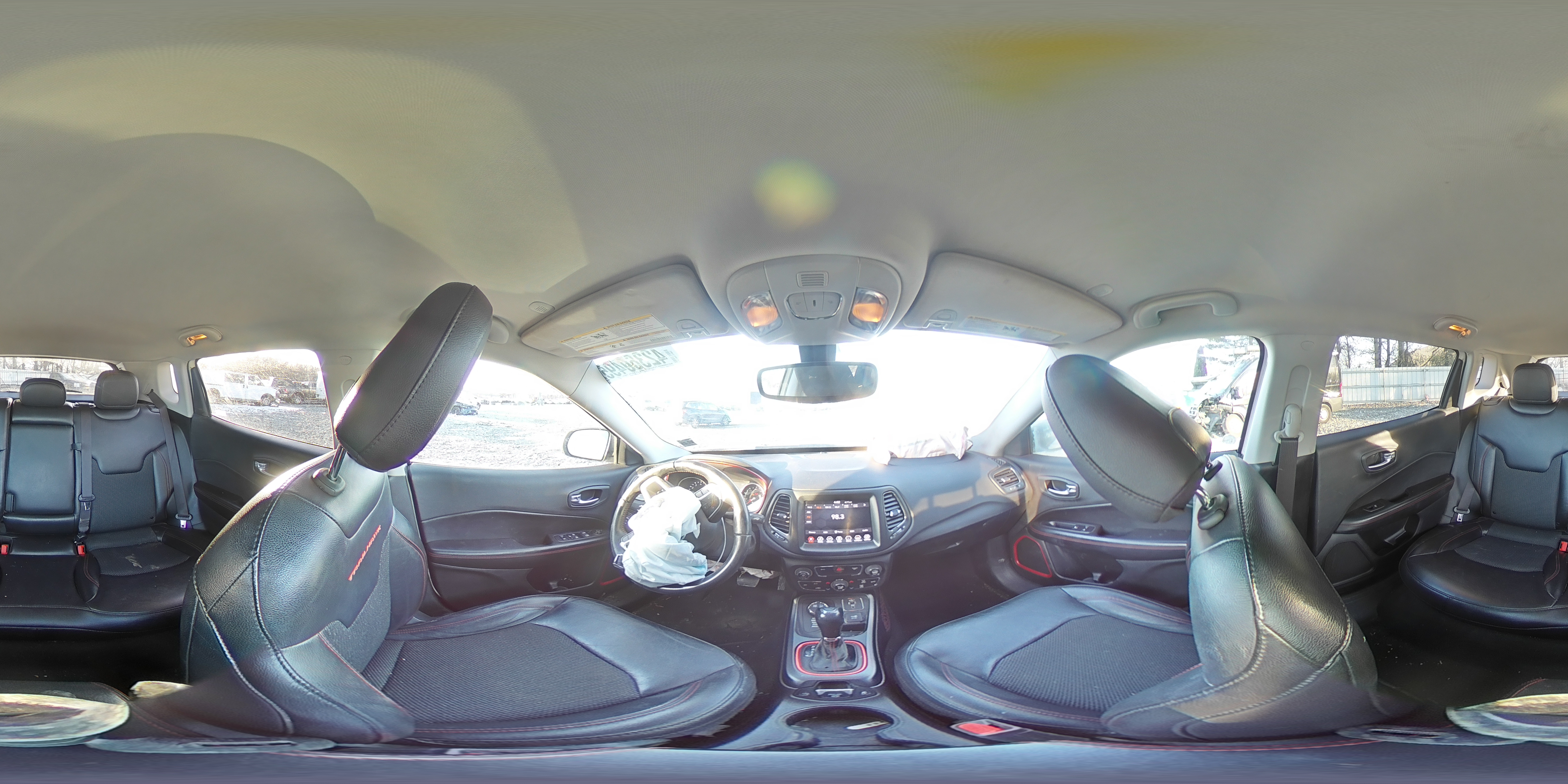 2020 Jeep Compass - Image 14