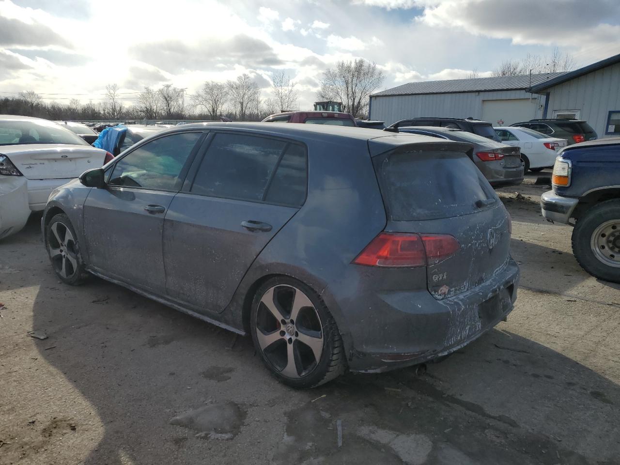 2017 Volkswagen GTI - Image 2