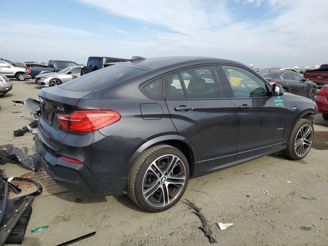 2017 BMW X4 - Image 3