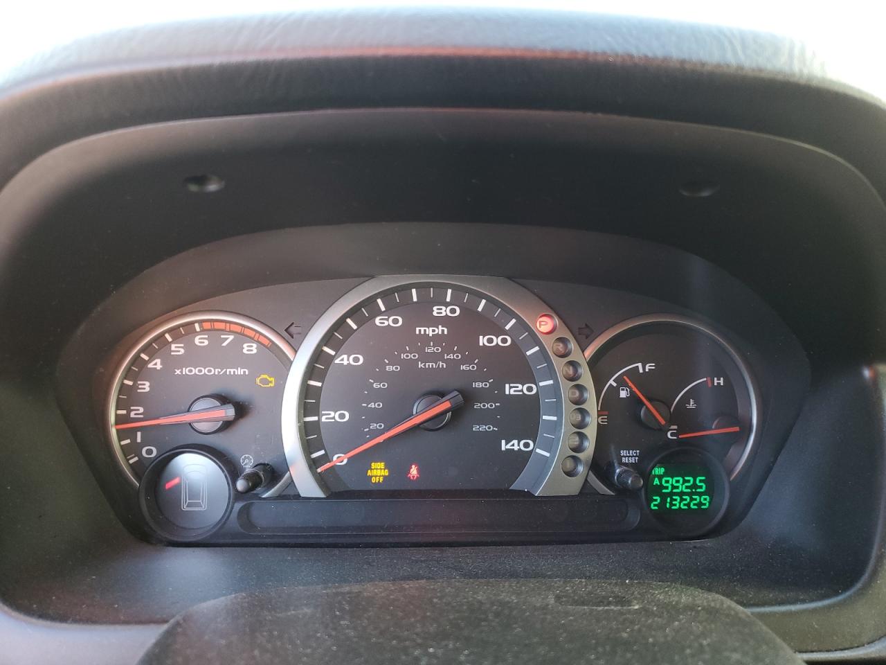 2004 Honda Pilot - Image 9