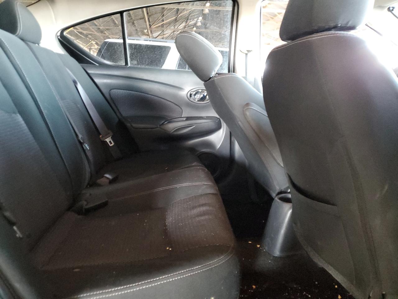 2017 Nissan Versa - Image 10