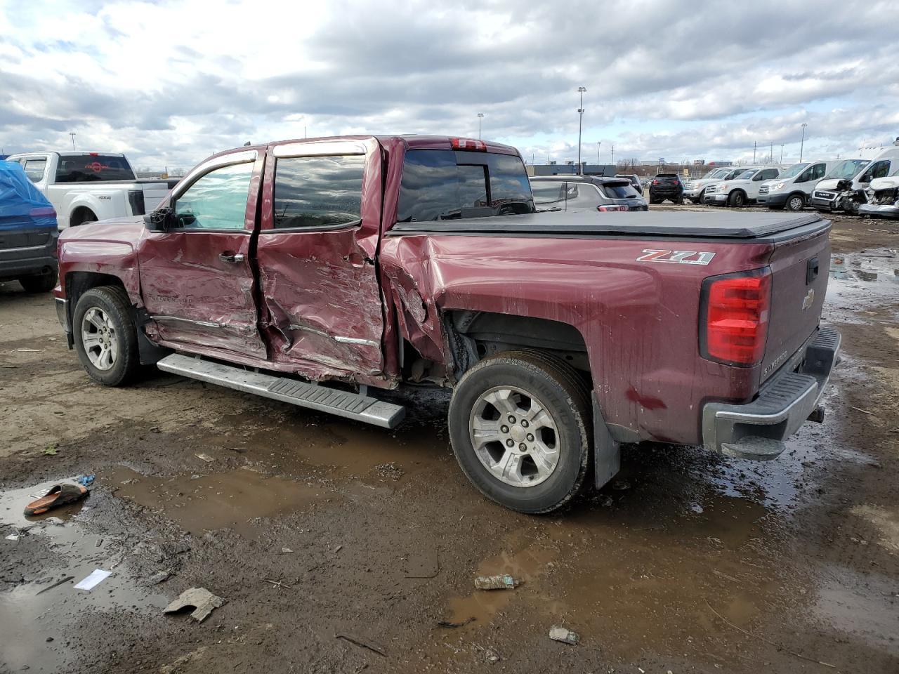 2014 Chevrolet Silverado - Image 2