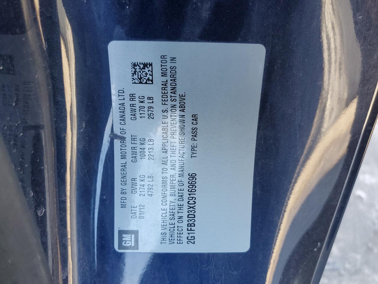 2012 Chevrolet Camaro - Image 12