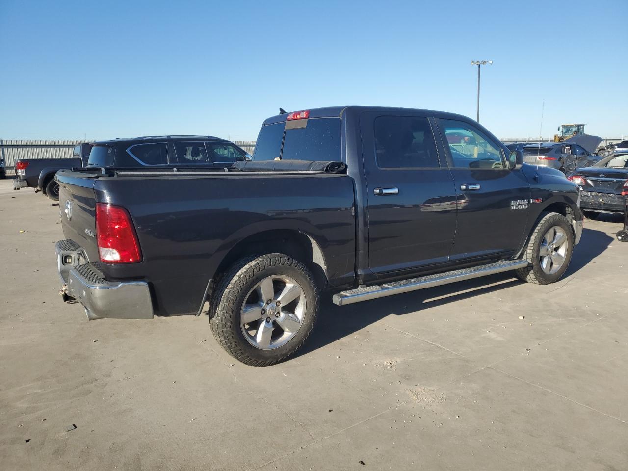 VIN 1C6RR7LM6FS748258 2015 RAM 1500 no.3