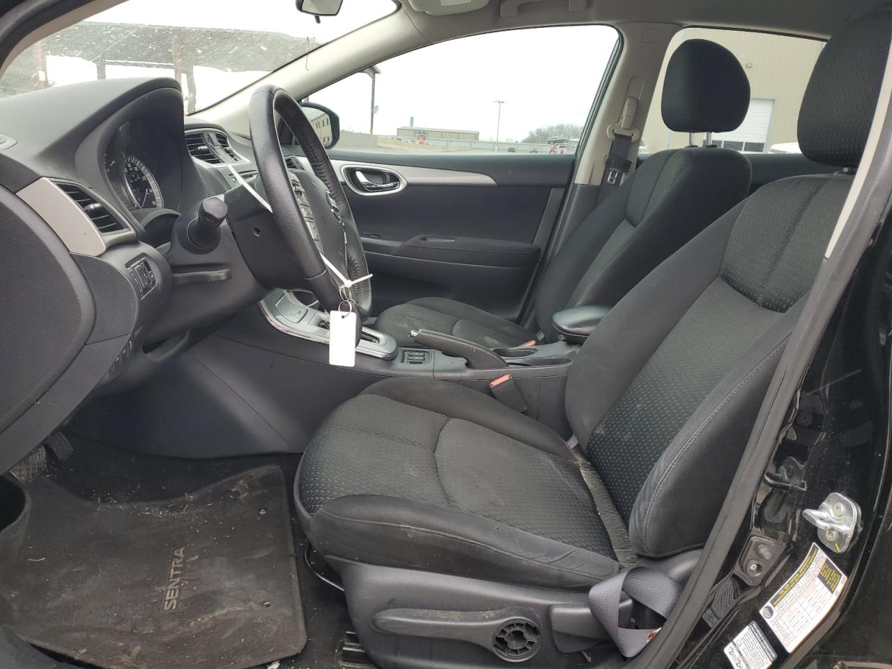 2015 Nissan Sentra - Image 7