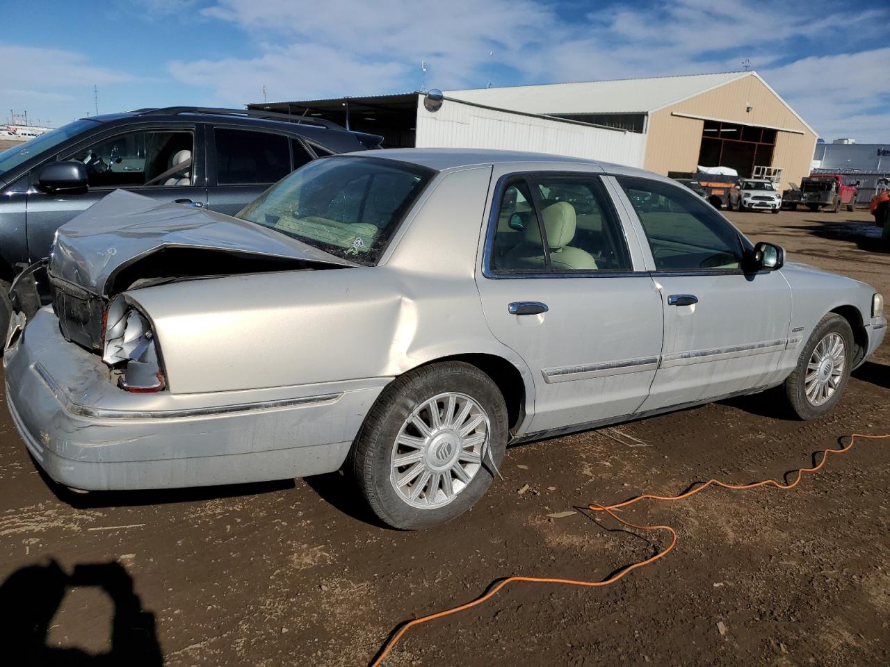 2009 Mercury Grand Marquis - Image 3