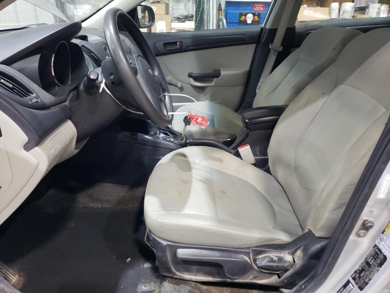2013 Kia Forte - Image 7