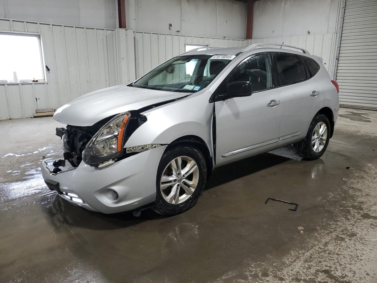 2015 Nissan Rogue - Image 1