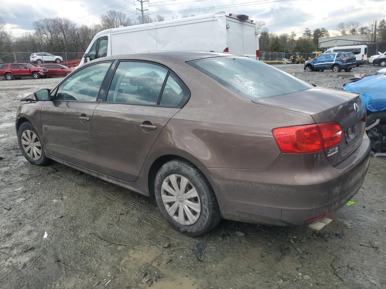 2014 Volkswagen Jetta - Image 2