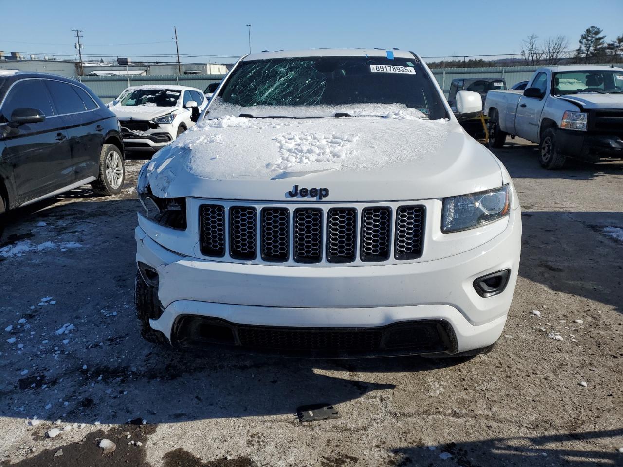 2015 Jeep Grand Cherokee - Image 5