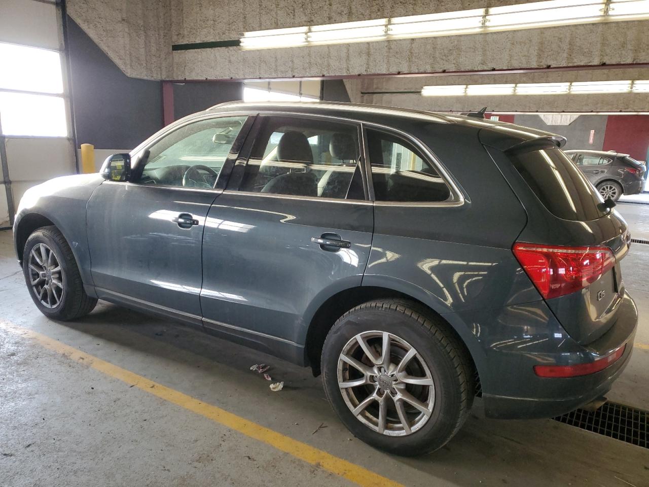 2009 Audi Q5 - Image 2