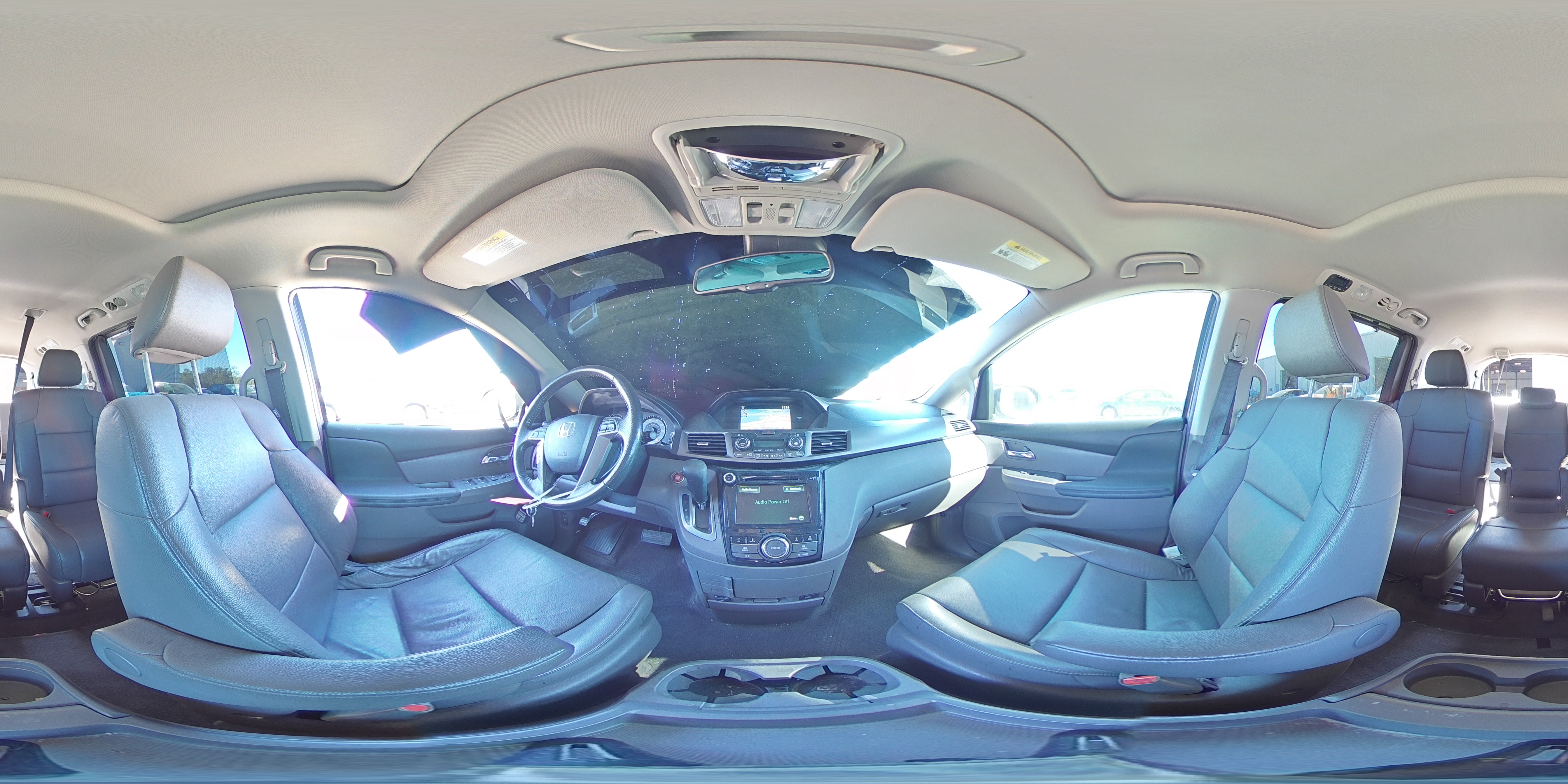 2016 Honda Odyssey - Image 15