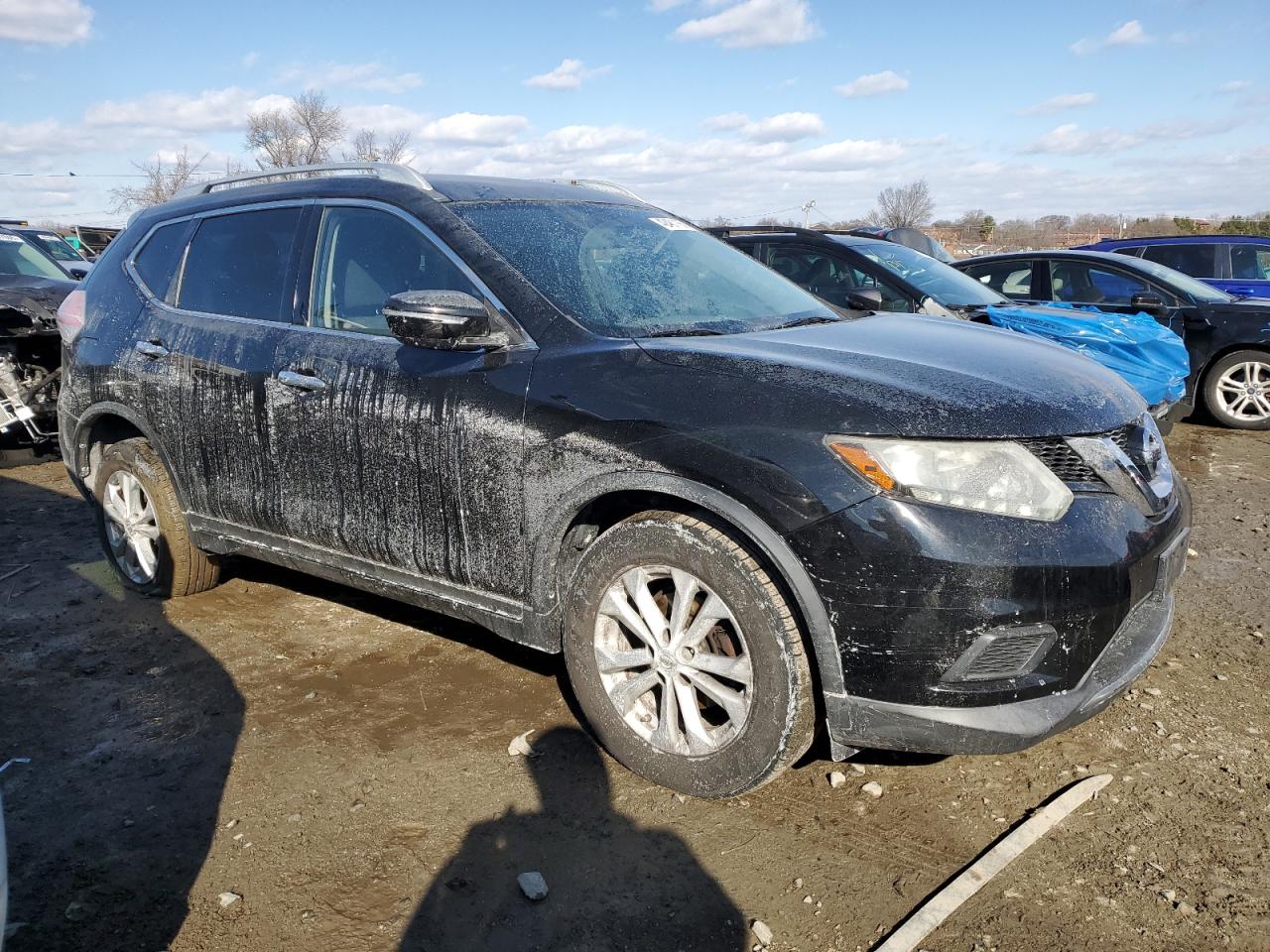 2015 Nissan Rogue - Image 4