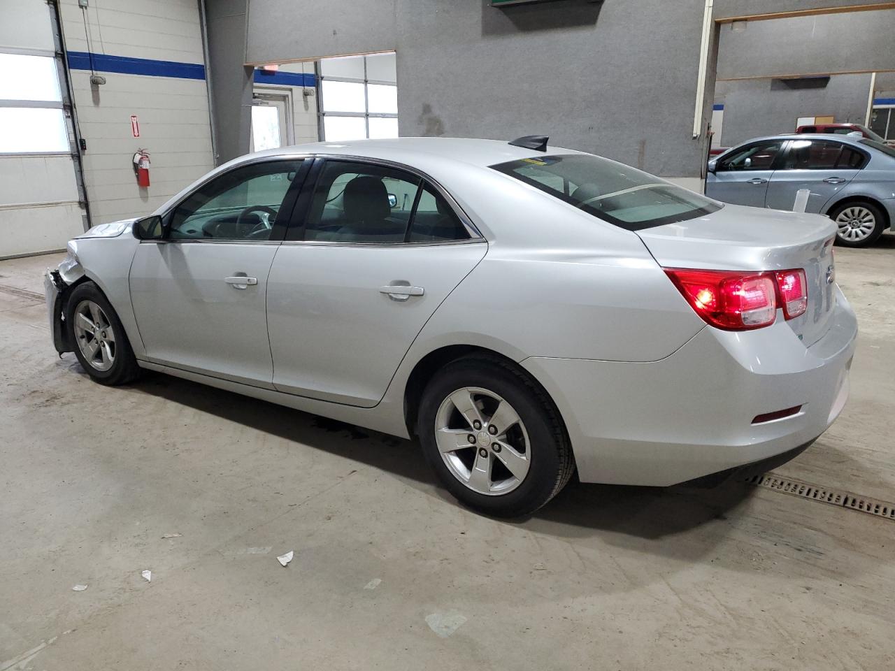 2015 Chevrolet Malibu - Image 2
