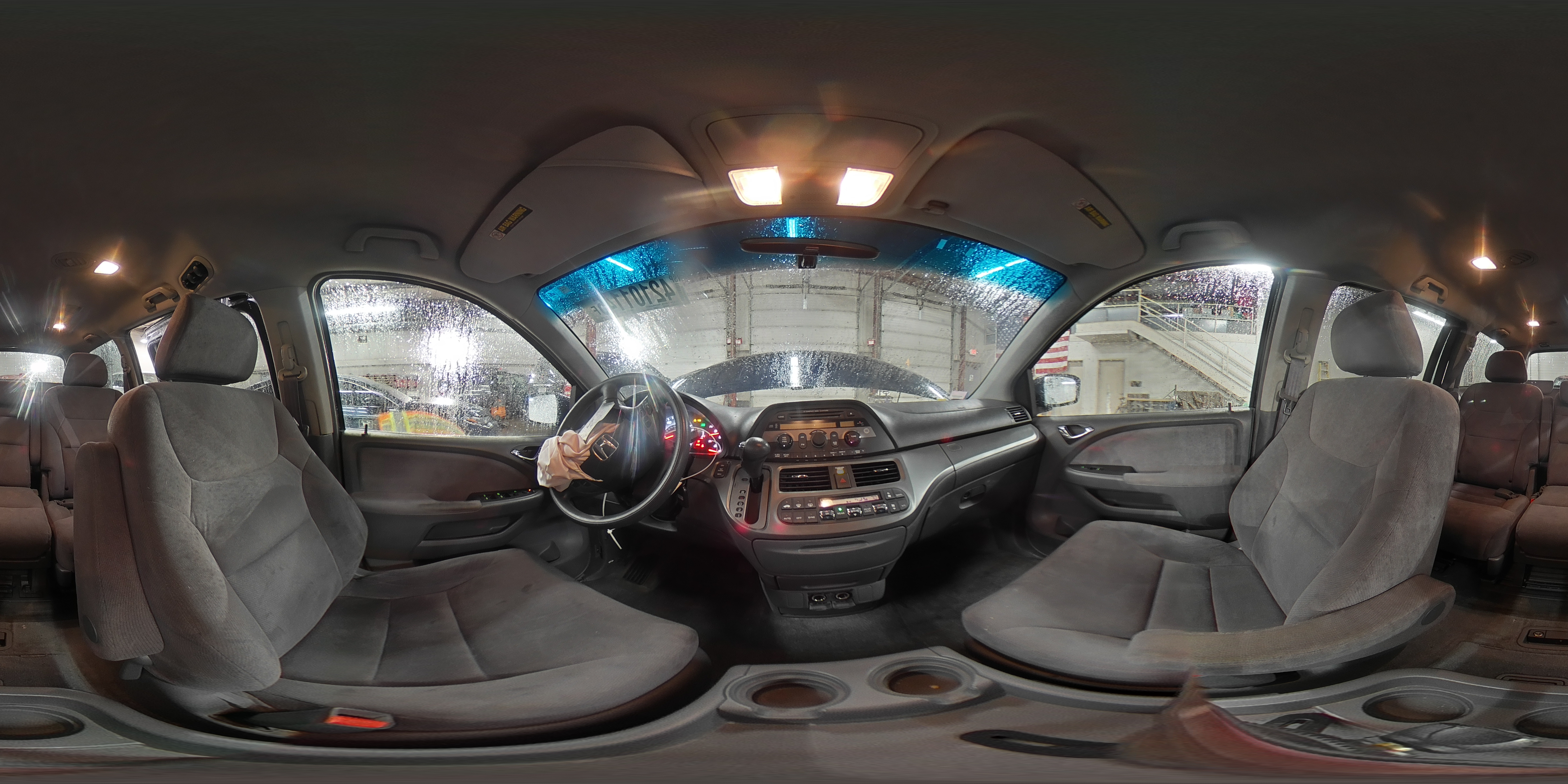 2005 Honda Odyssey - Image 15