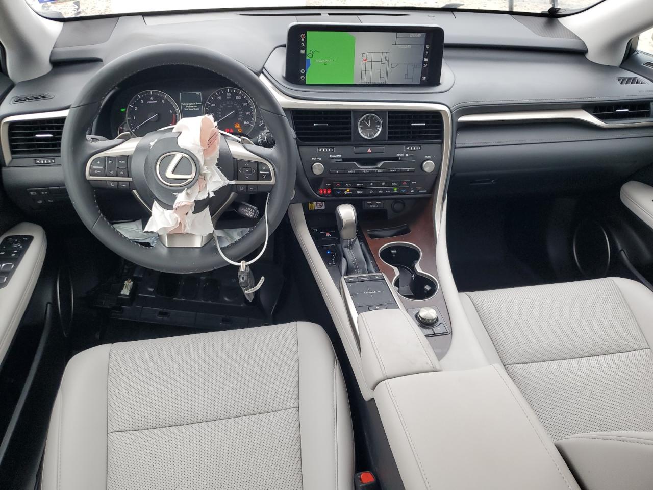 2022 Lexus RX - Image 8