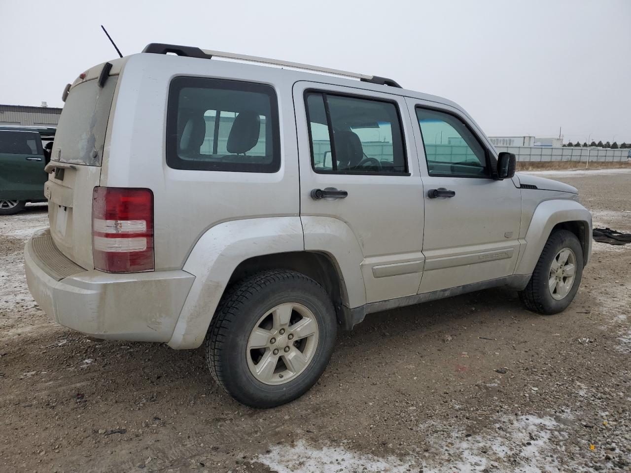 2011 Jeep Liberty (North America) - Image 3
