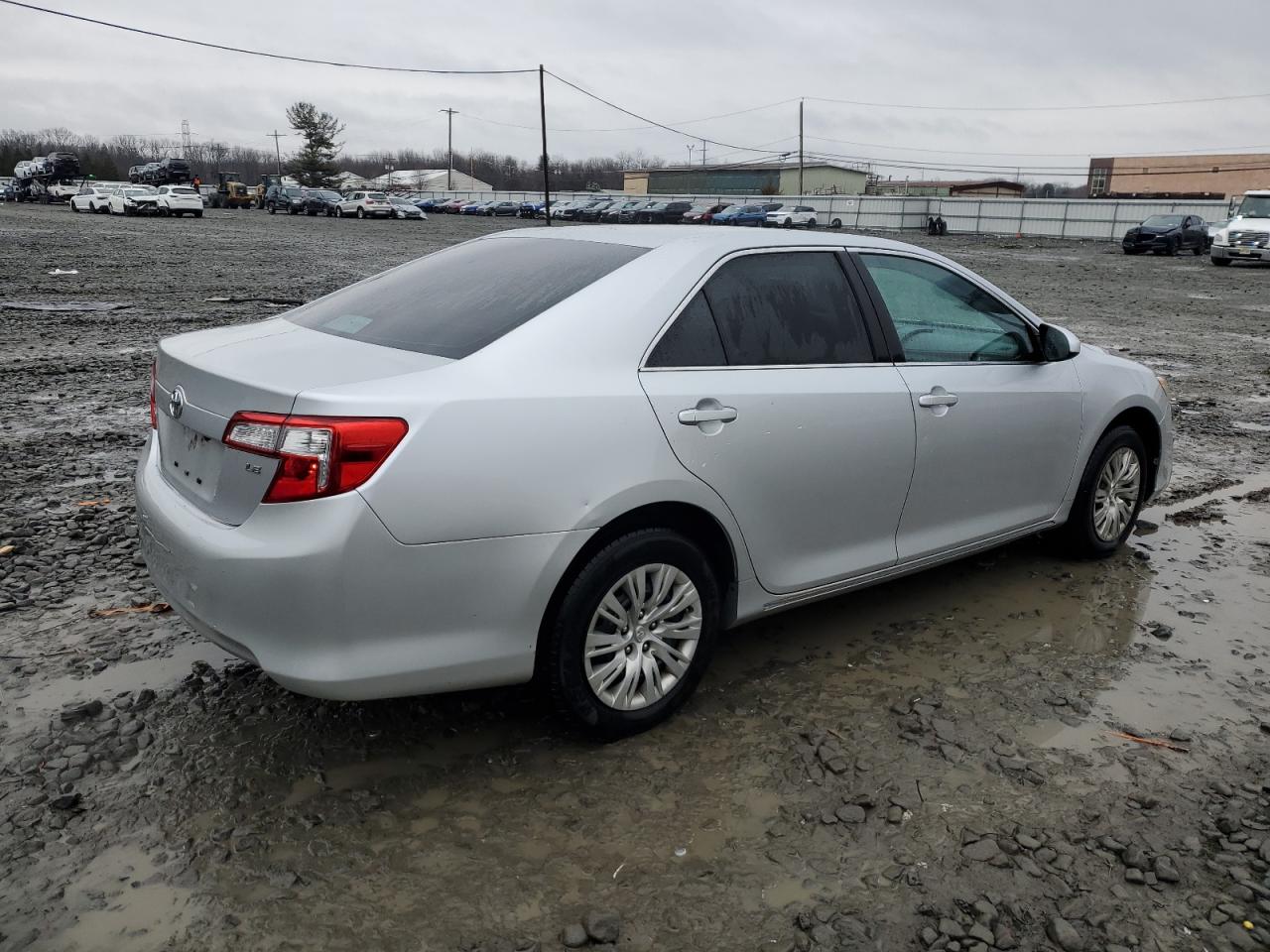 2013 Toyota Camry - Image 3