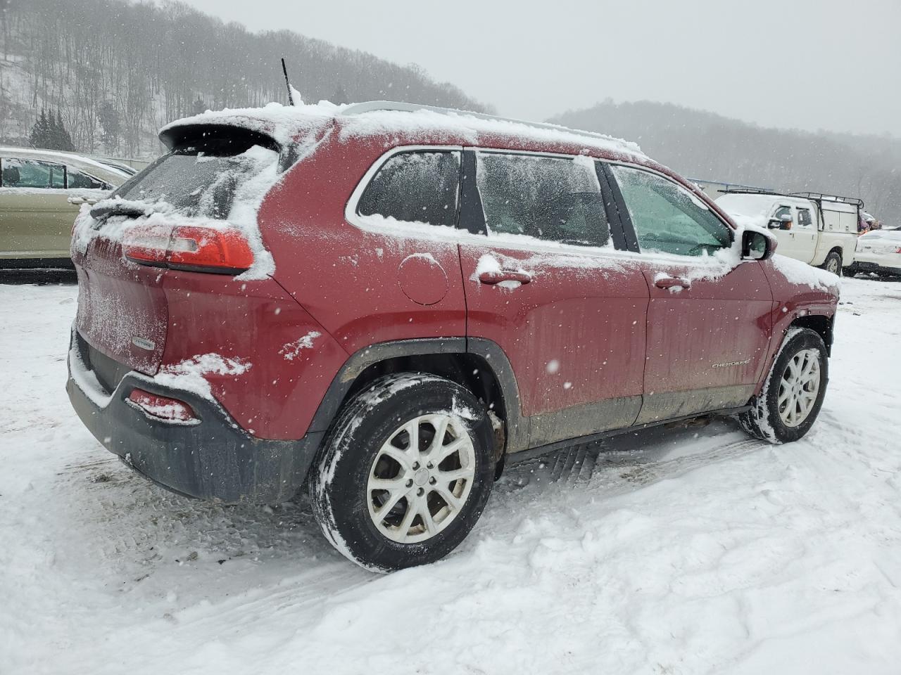 2017 Jeep Grand Cherokee - Image 3