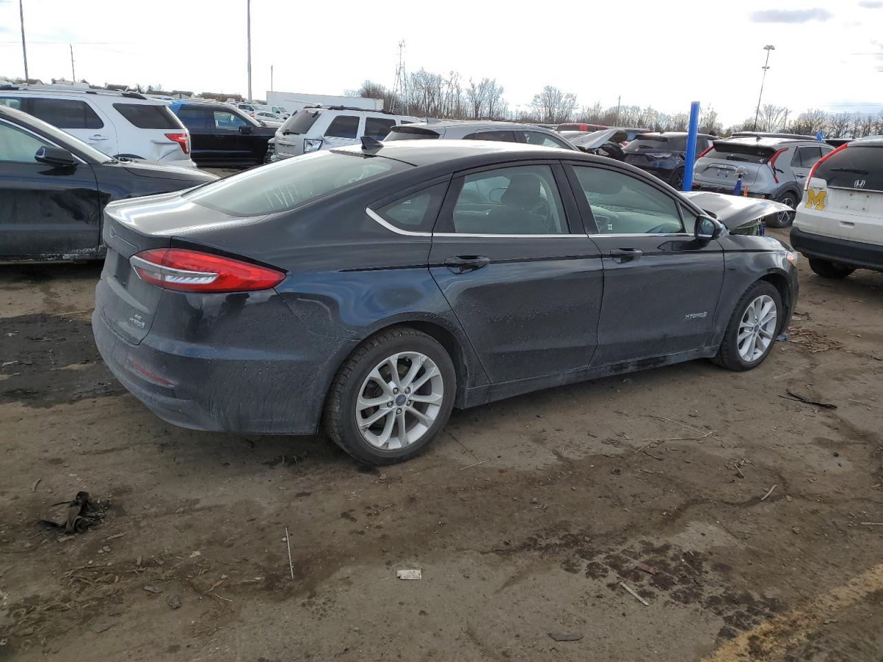 2019 Ford Fusion - Image 3