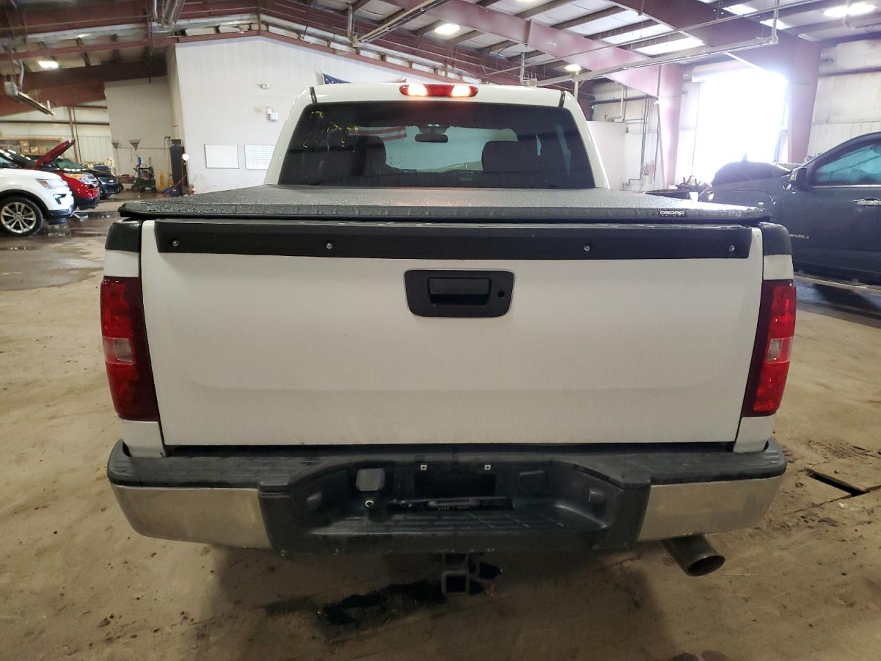 2011 Chevrolet Silverado - Image 6