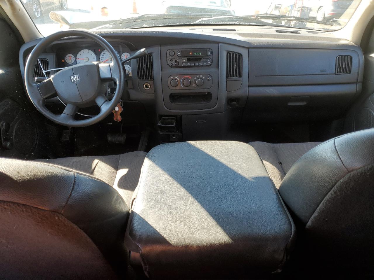 2004 Dodge RAM - Image 8