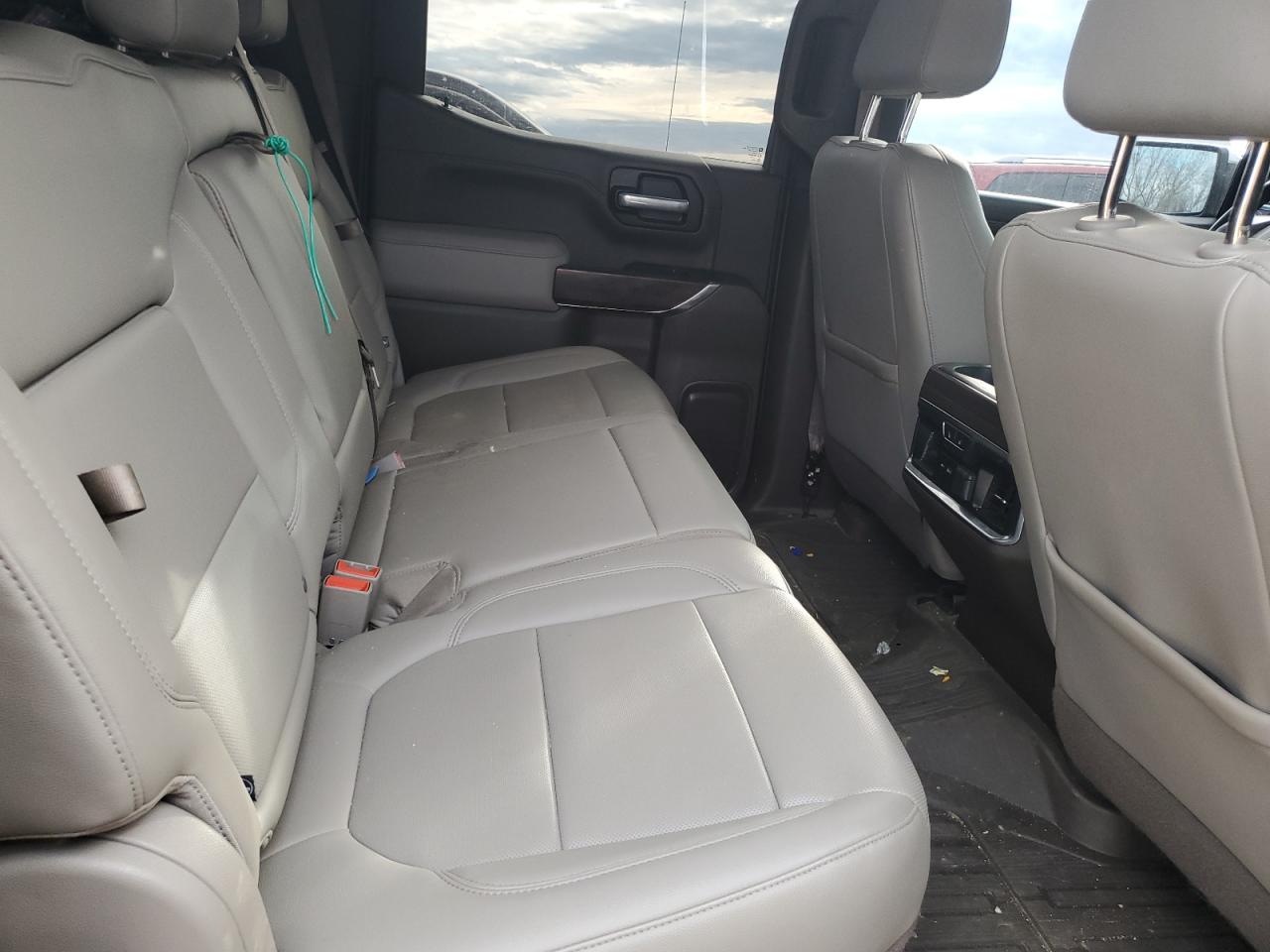 2020 GMC Sierra - Image 10