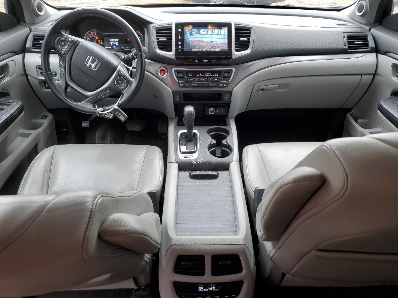2016 Honda Pilot - Image 8