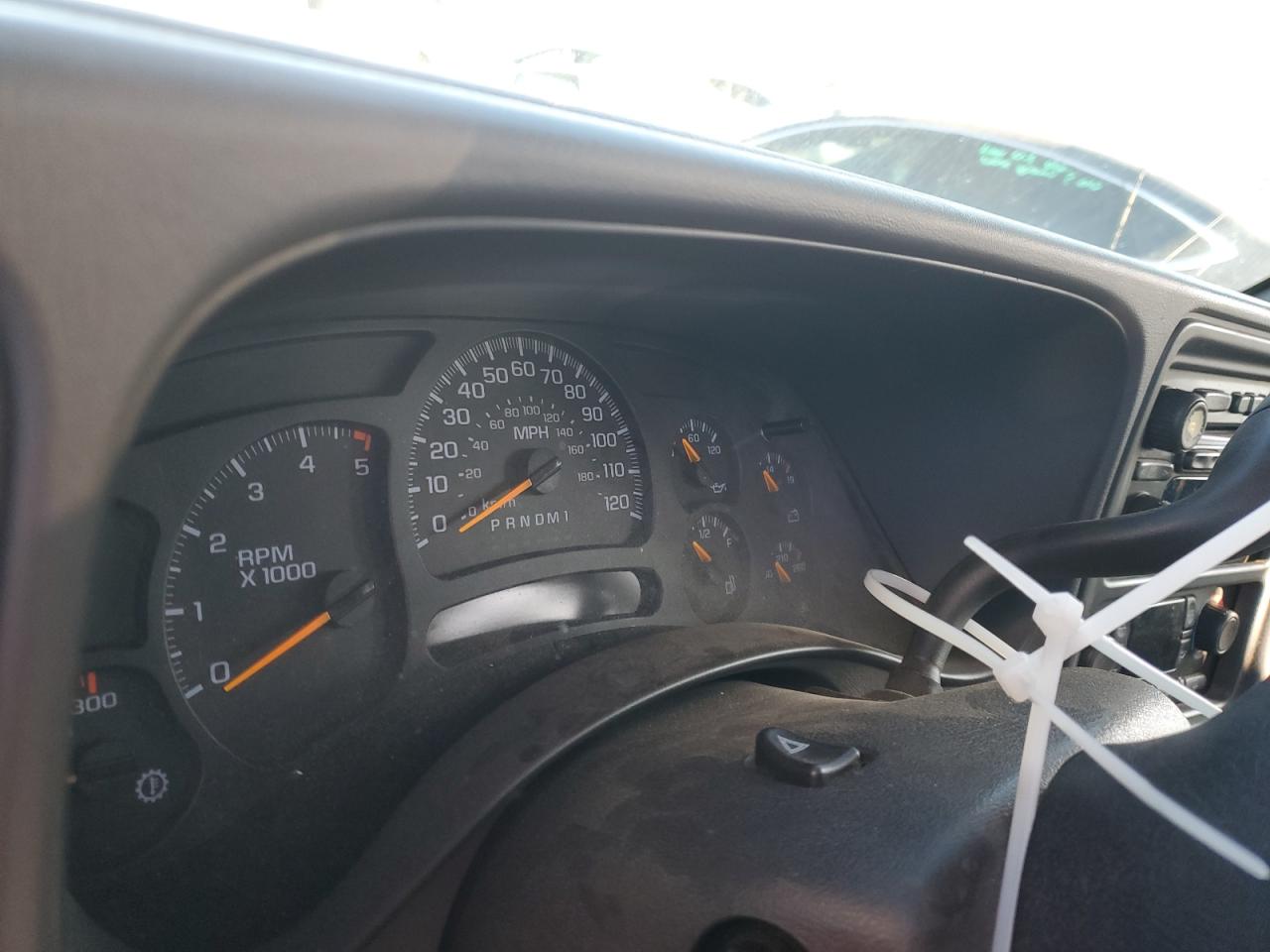 2007 Chevrolet Silverado - Image 9