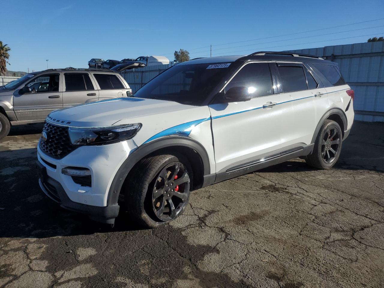 2020 Ford Explorer - Image 1