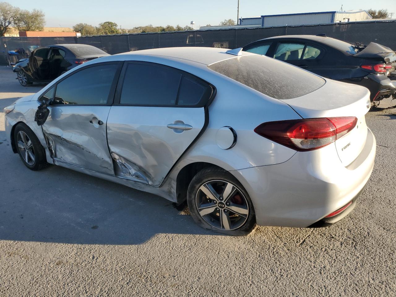 2018 Kia Forte - Image 2