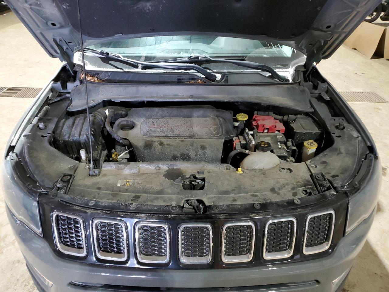 2020 Jeep Compass - Image 12