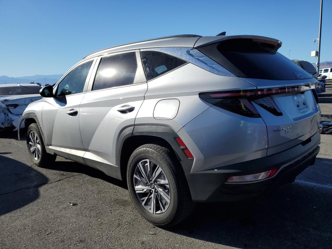2022 Hyundai Tucson - Image 2