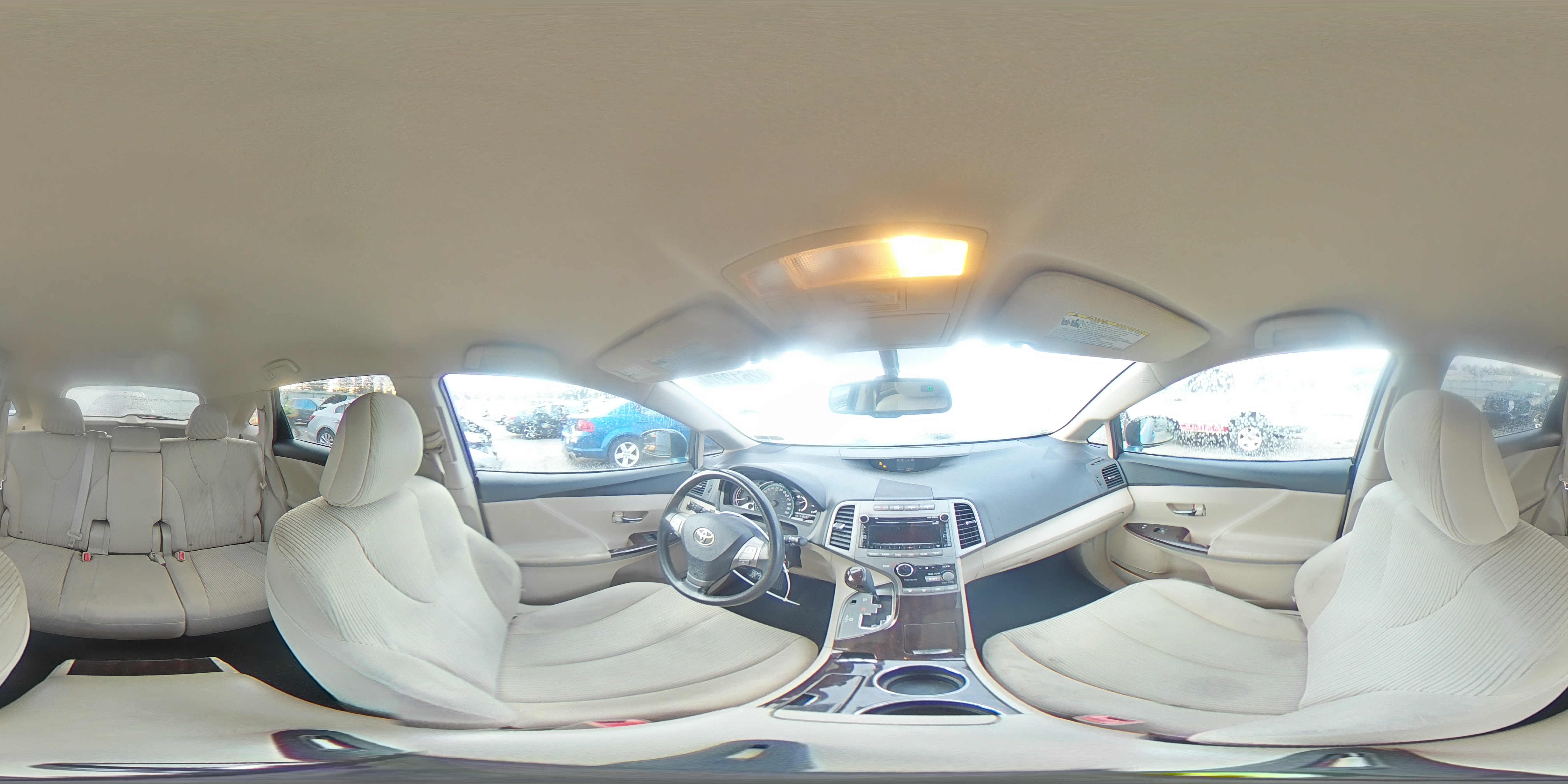 2010 Toyota Venza - Image 14