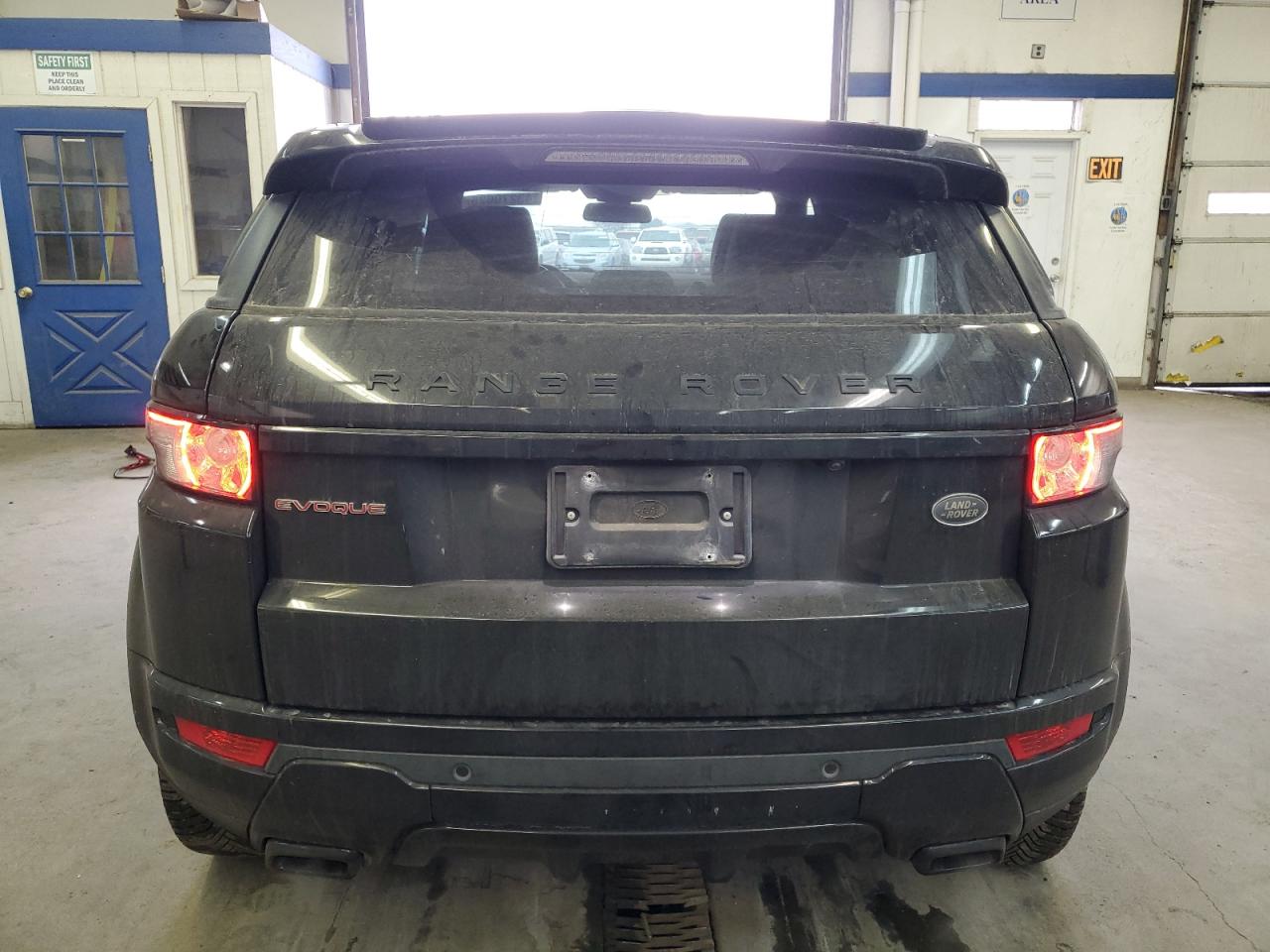 2014 Land Rover Range Rover - Image 6