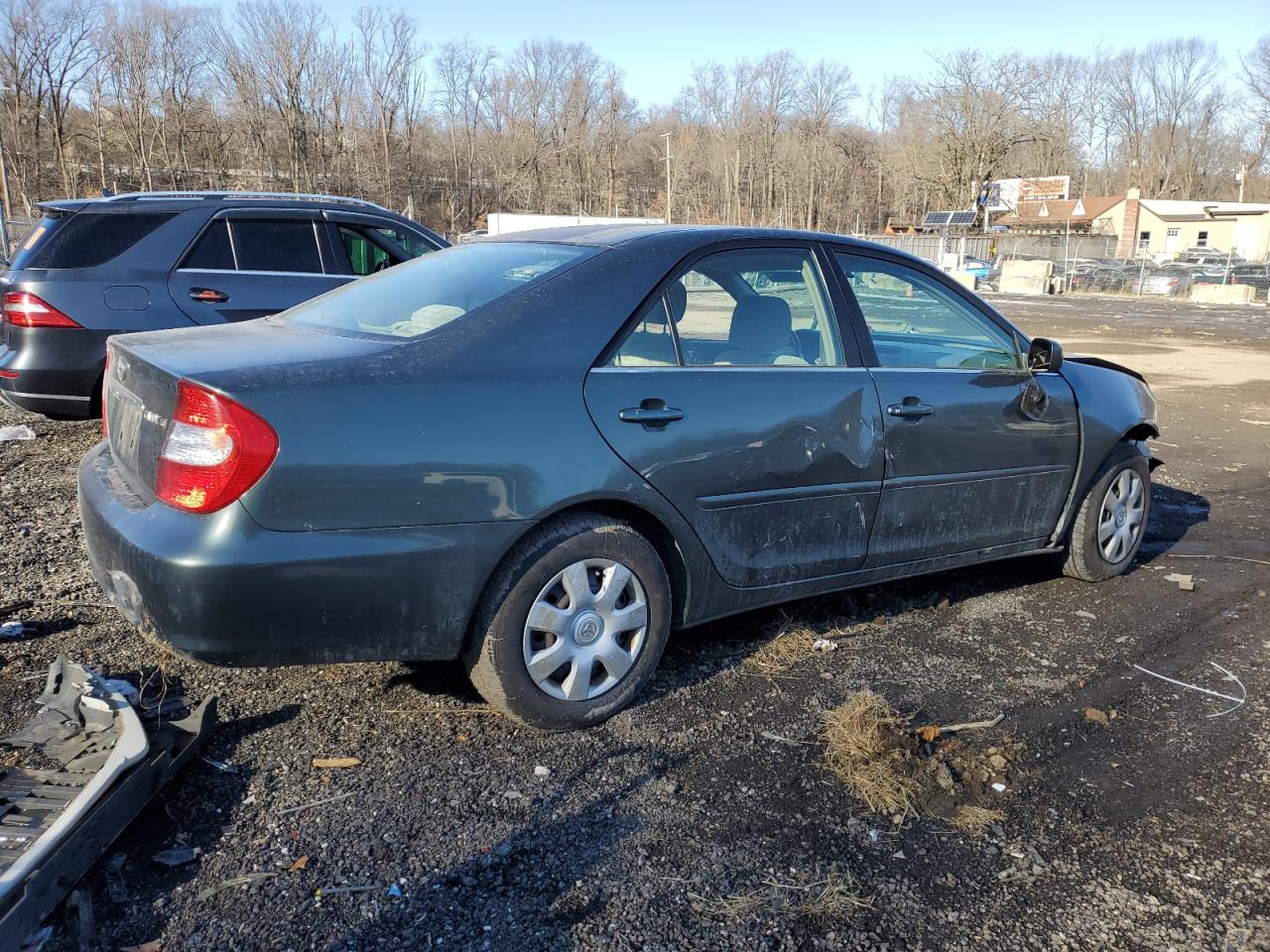 2004 Toyota Camry Le VIN: 4T1BE32K54U322928 Lot: 42610905