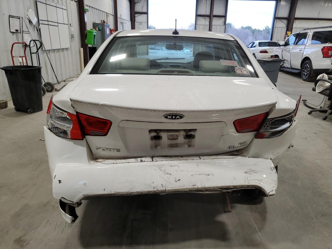 2010 Kia Forte - Image 6