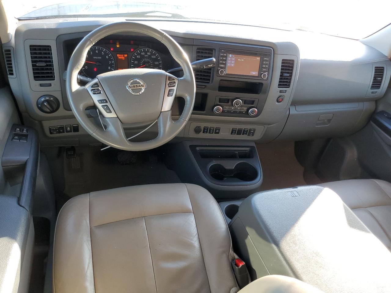 2020 Nissan NV - Image 8