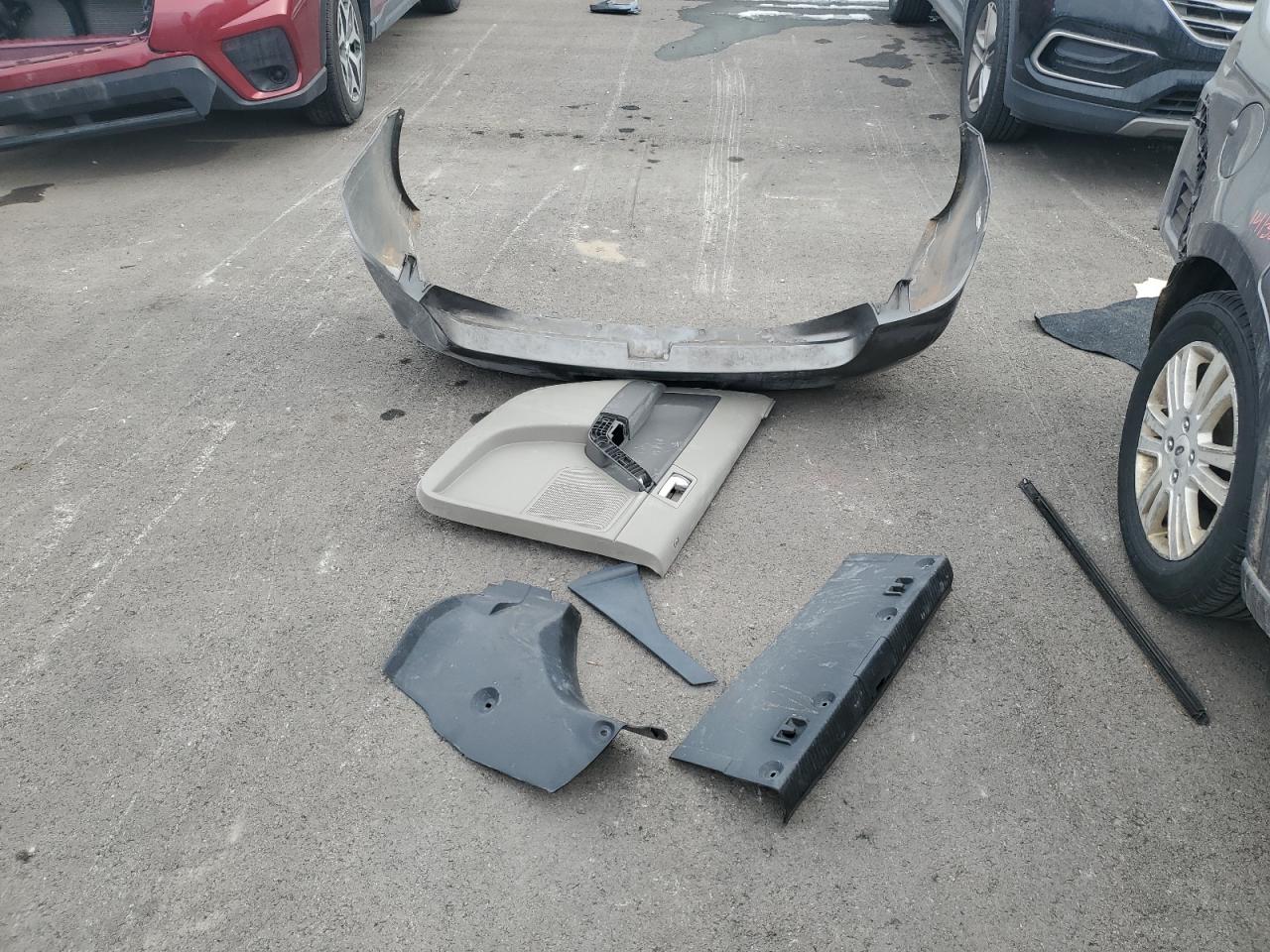 2009 Ford Focus - Image 12