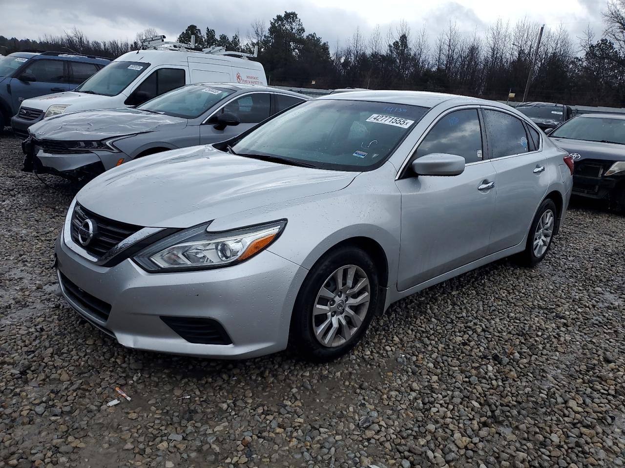2017 Nissan Altima 2.5 for Sale in Memphis, TN - Front End