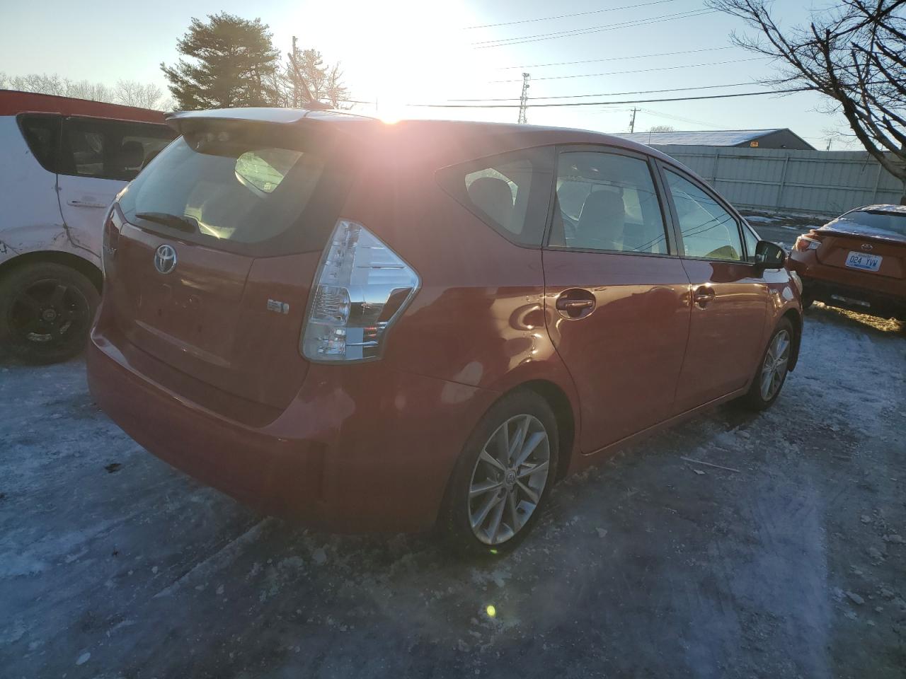 VIN JTDZN3EU3D3208769 2013 TOYOTA PRIUS no.3