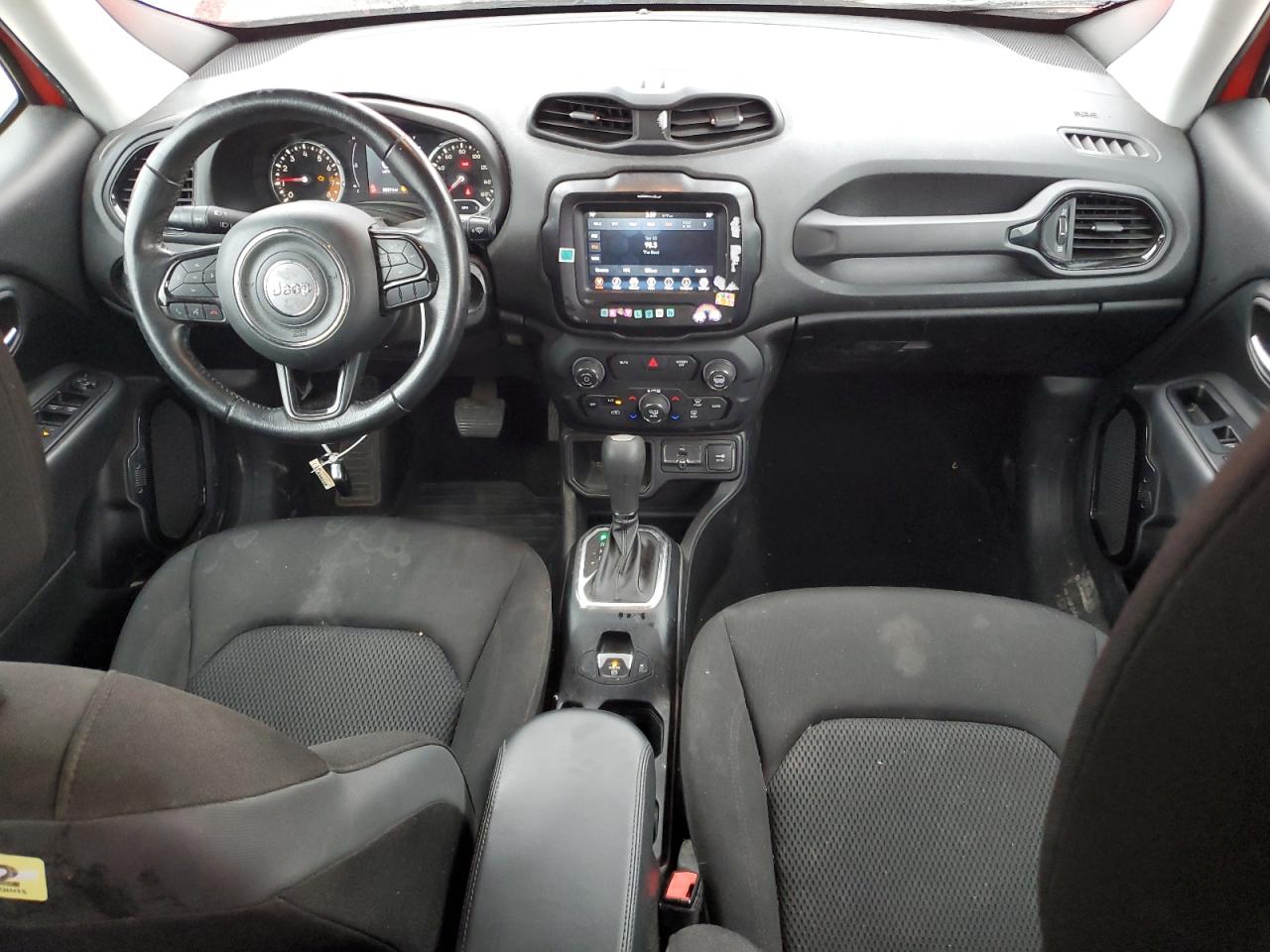2018 Jeep Renegade - Image 8