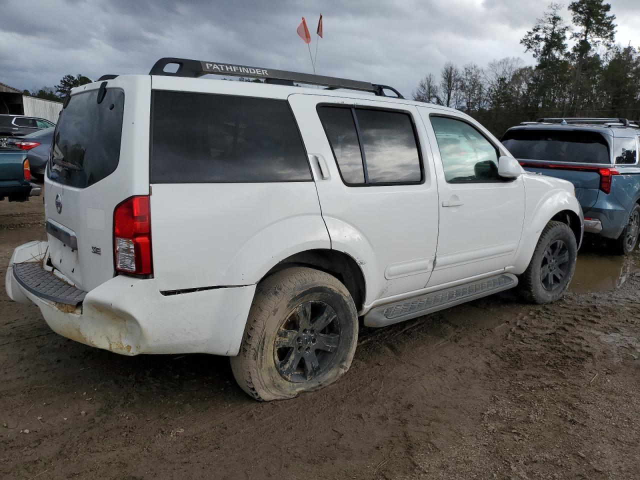 2007 Nissan Pathfinder - Image 3