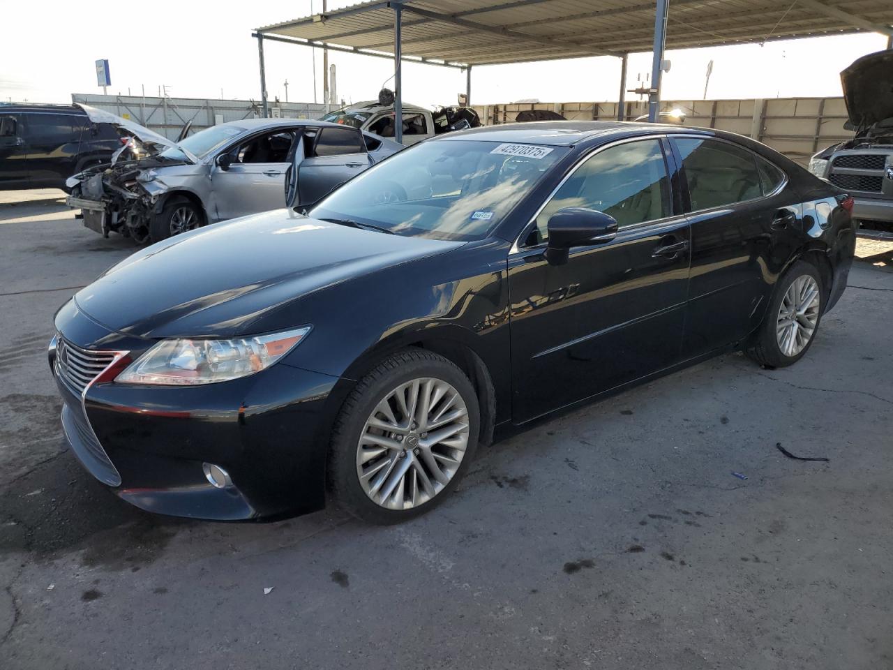 2013 Lexus ES - Image 1