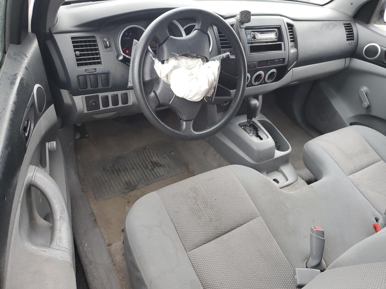 2007 Toyota Tacoma - Image 8